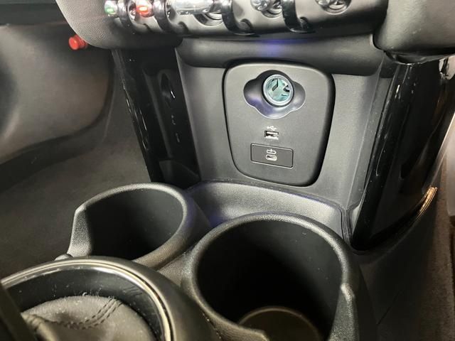 BMW MINI COOPER 5DOOR 2023