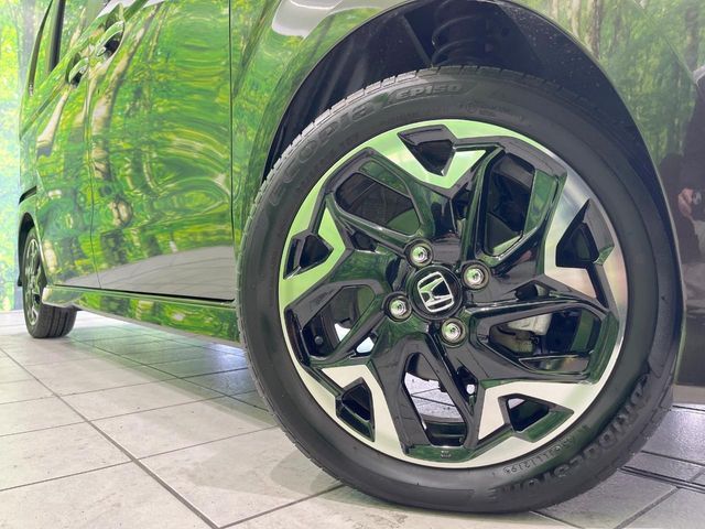 HONDA N BOX CUSTOM 2019