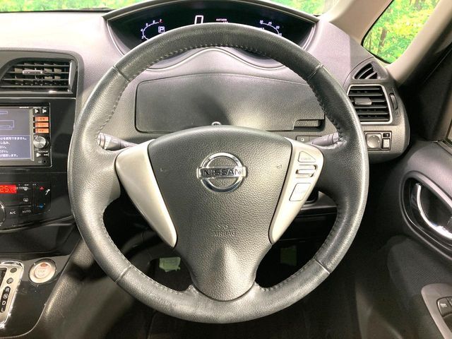 NISSAN SERENA  S-HYBRID 2013