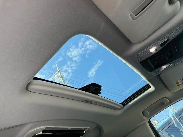 TOYOTA VELLFIRE 2016