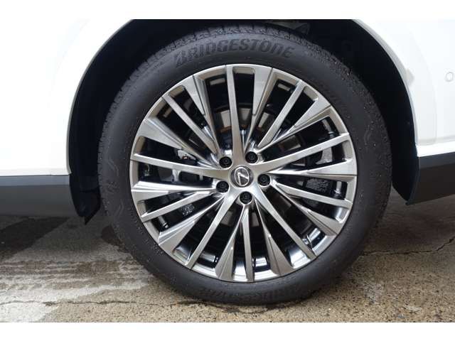 TOYOTA LEXUS RX450h+ 2023