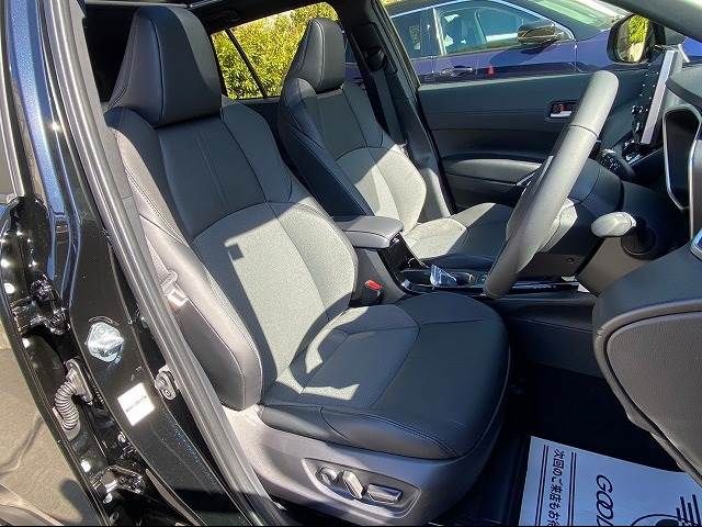 TOYOTA COROLLA CROSS HYBRID 2023