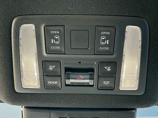 TOYOTA NOAH HYBRID 2023