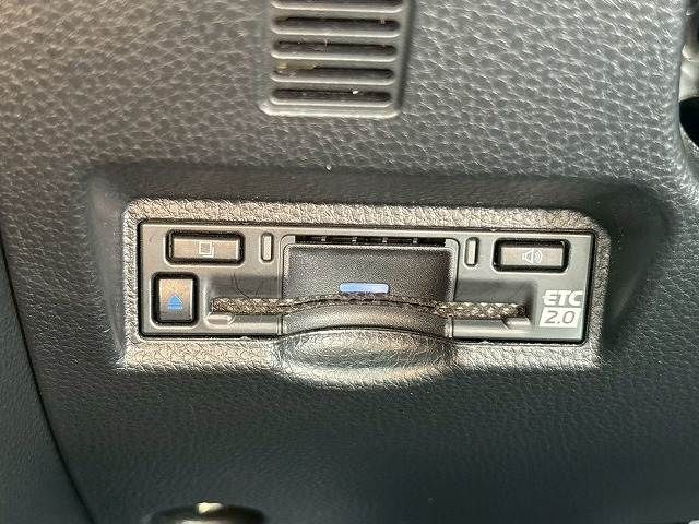 TOYOTA NOAH HYBRID 2023