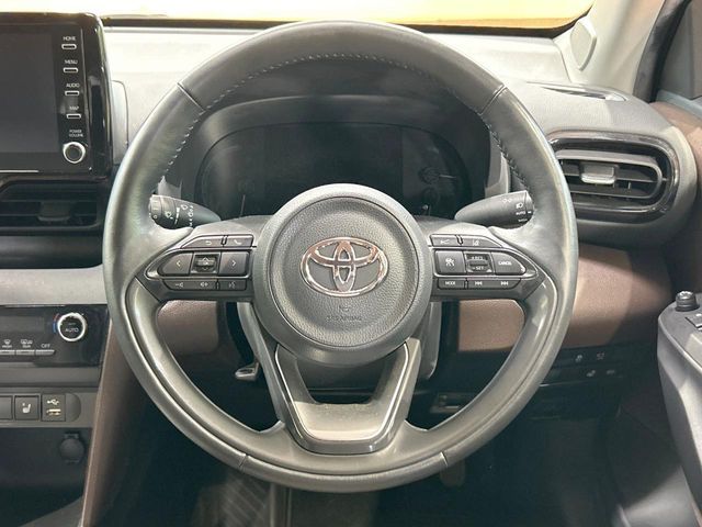 TOYOTA YARIS CROSS HYBRID 2020