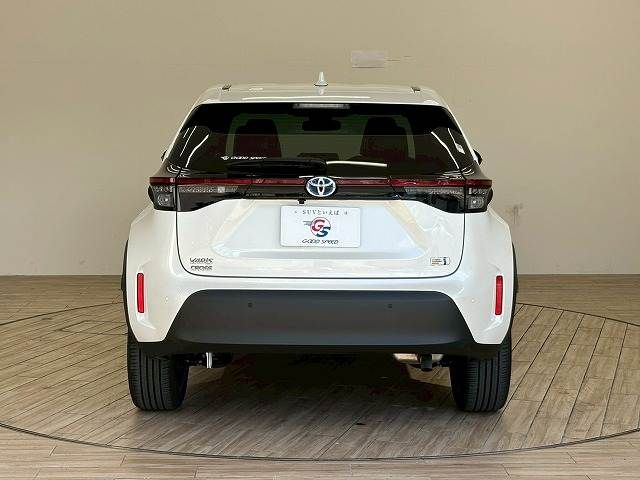 TOYOTA YARIS CROSS HYBRID 2023