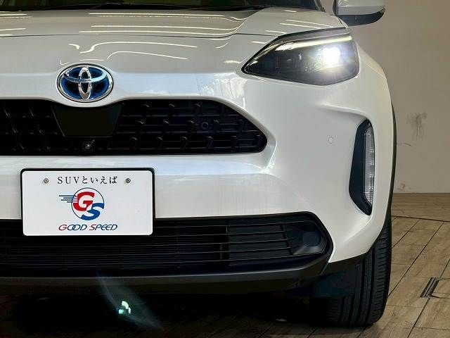 TOYOTA YARIS CROSS HYBRID 2023