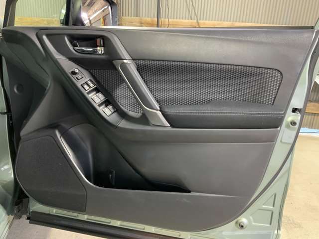 SUBARU FORESTER 2016