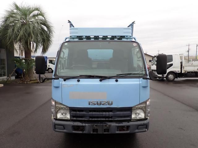 ISUZU ELF 2011