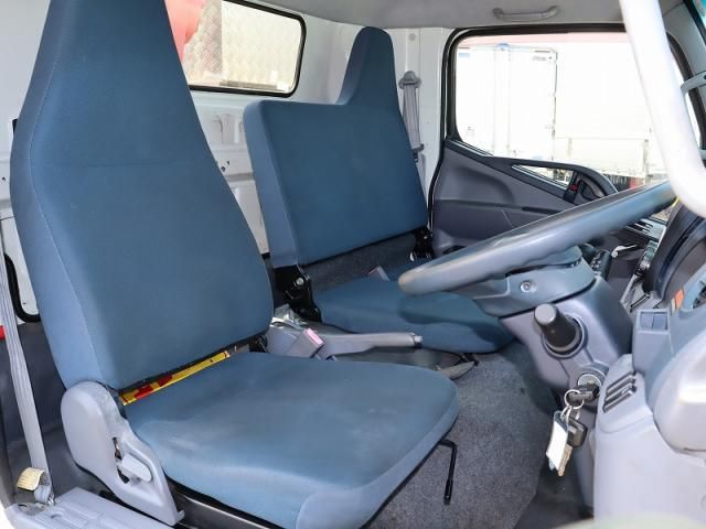 MITSUBISHI CANTER 2012