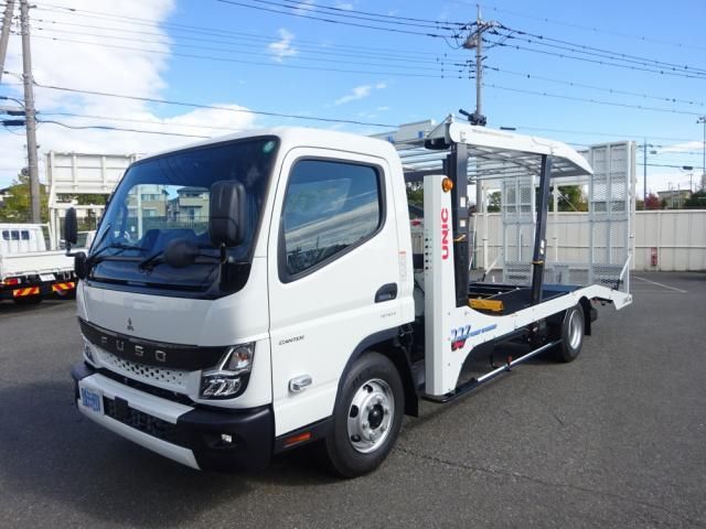 MITSUBISHI CANTER 2025