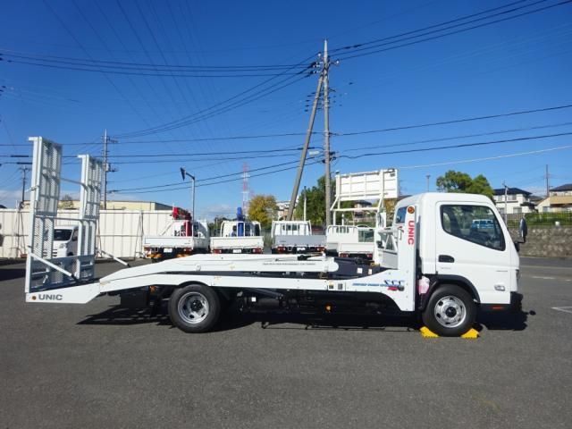 MITSUBISHI CANTER 2025