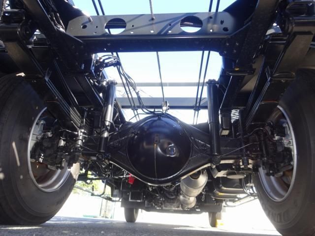 MITSUBISHI CANTER 2025