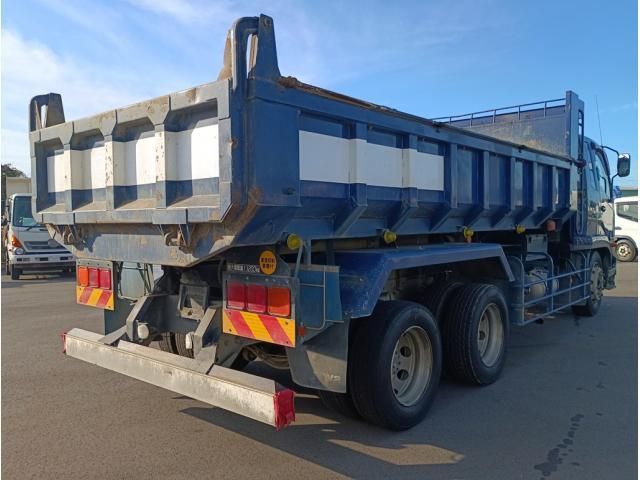 MITSUBISHI FUSOU FIGHTER 2018