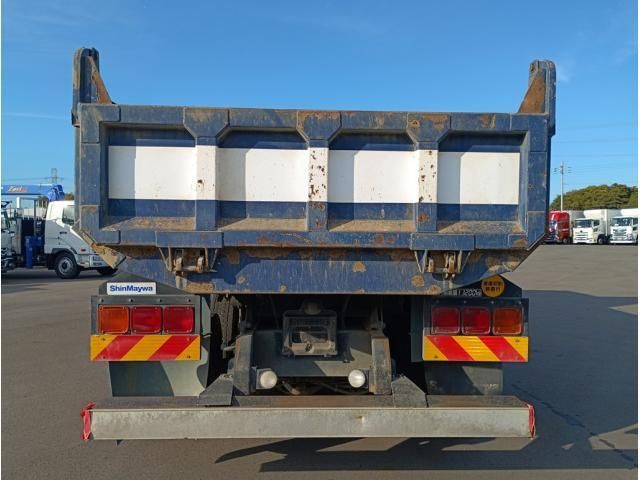 MITSUBISHI FUSOU FIGHTER 2018