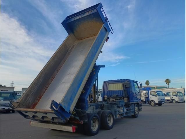 MITSUBISHI FUSOU FIGHTER 2018