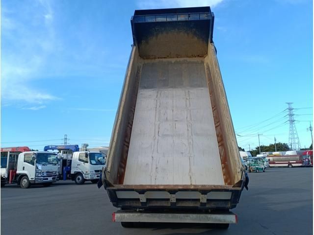 MITSUBISHI FUSOU FIGHTER 2018