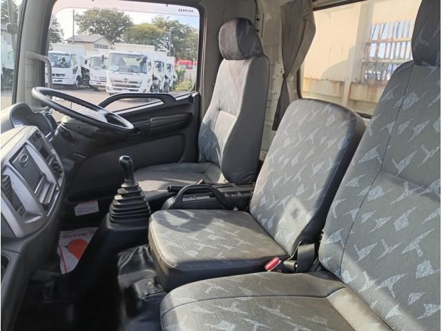 HINO RANGER 2015