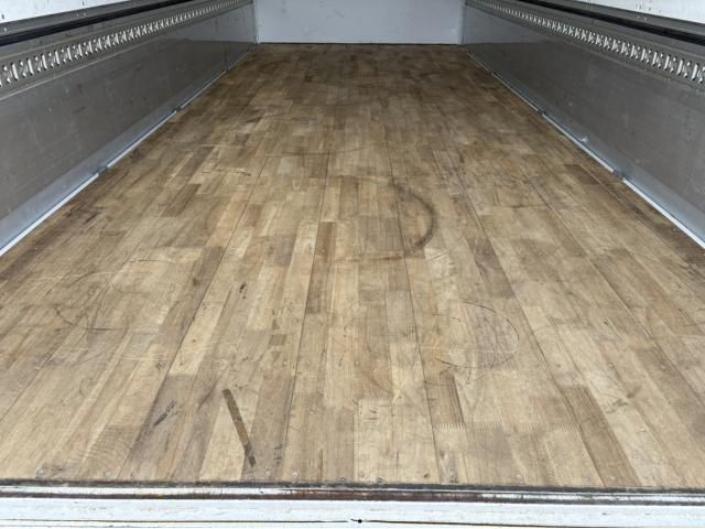 MITSUBISHI FUSOU FIGHTER 2018