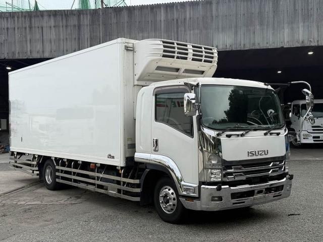 ISUZU FORWARD 2018