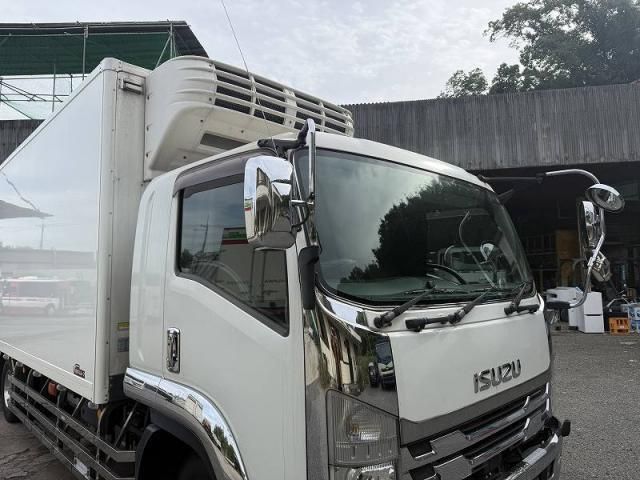 ISUZU FORWARD 2018