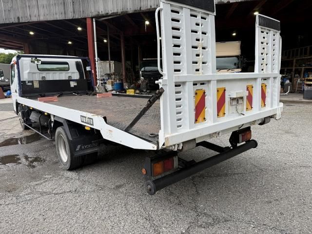 MITSUBISHI CANTER 2012