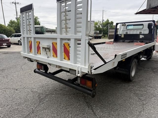 MITSUBISHI CANTER 2012