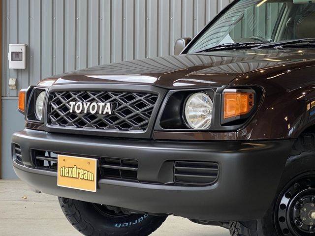 TOYOTA LANDCRUISER wagon 2004