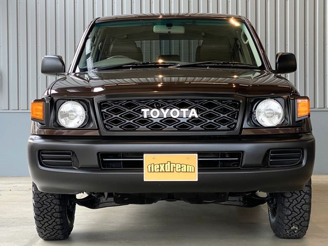 TOYOTA LANDCRUISER wagon 2004