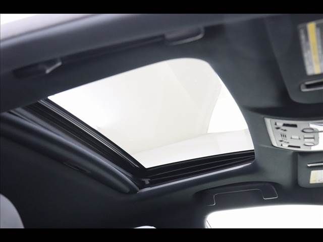 TOYOTA LEXUS IS300h 2016