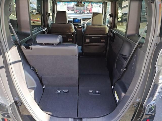 HONDA N BOX CUSTOM 2021