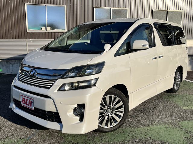 TOYOTA VELLFIRE 2014