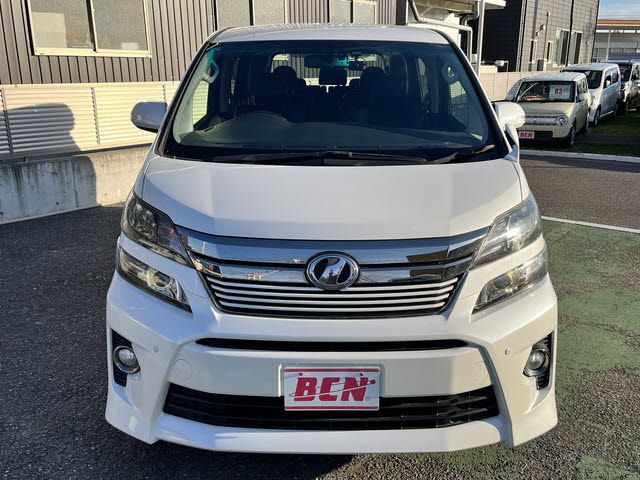 TOYOTA VELLFIRE 2014