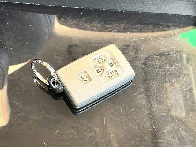 TOYOTA VELLFIRE 2014