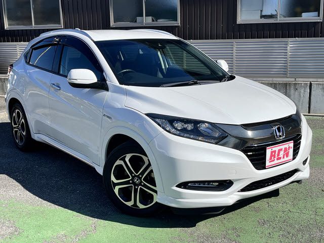 HONDA VEZEL HYBRID 2016