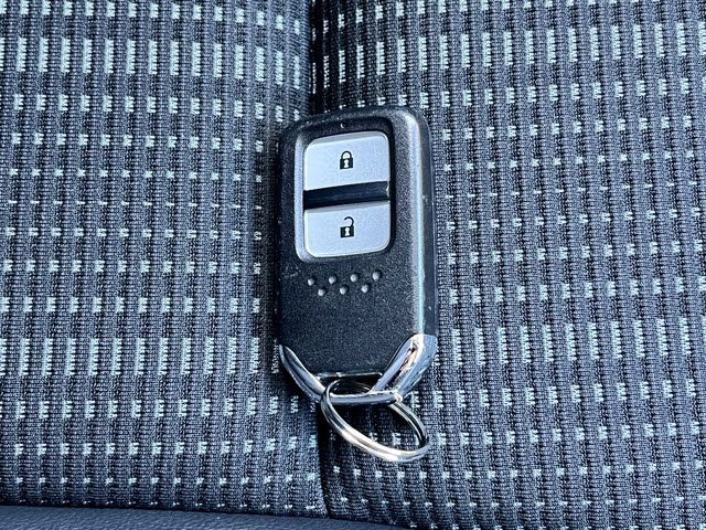 HONDA VEZEL HYBRID 2016