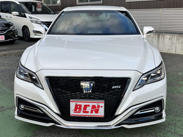 TOYOTA CROWN sedan hybrid 4WD 2018