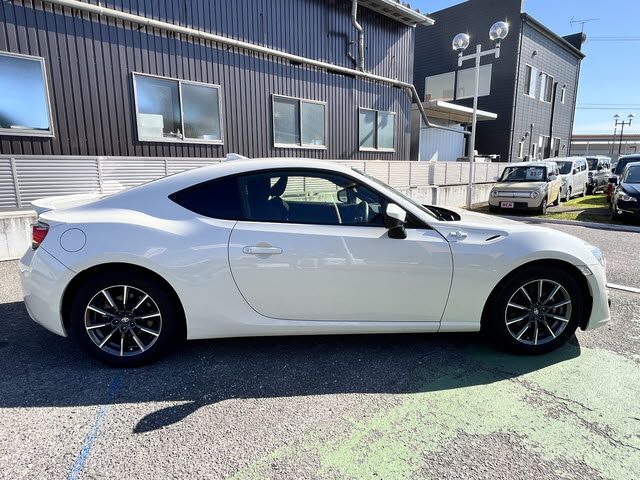 TOYOTA 86 2015