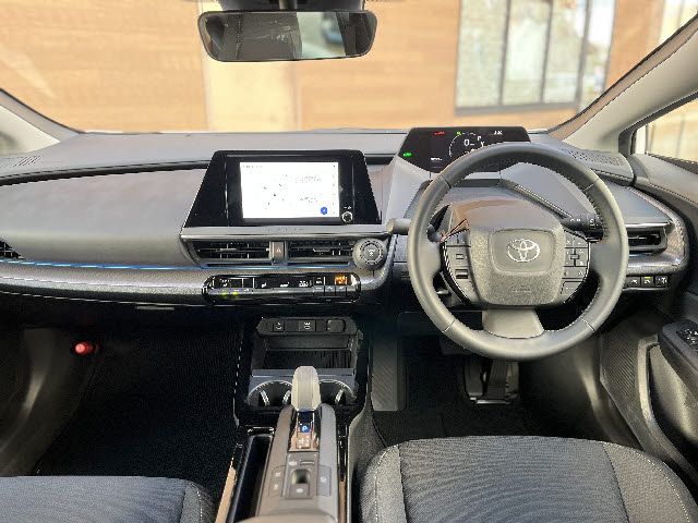 TOYOTA PRIUS 4WD 2023