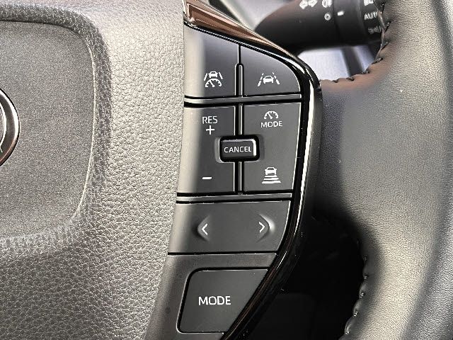 TOYOTA PRIUS 4WD 2023