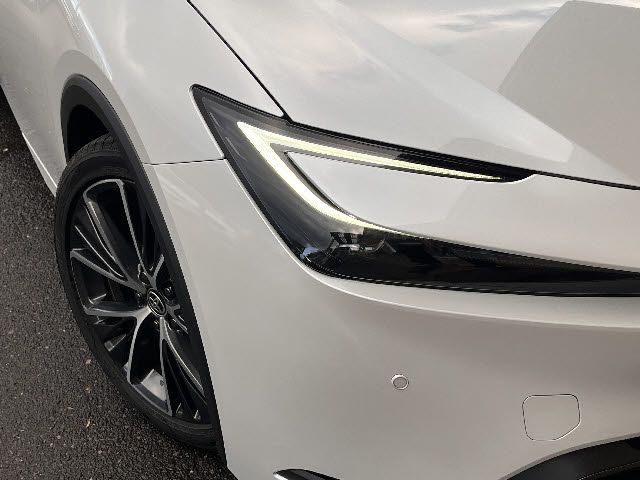 TOYOTA PRIUS 4WD 2023