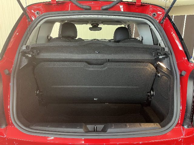 BMW MINI COOPER 2022