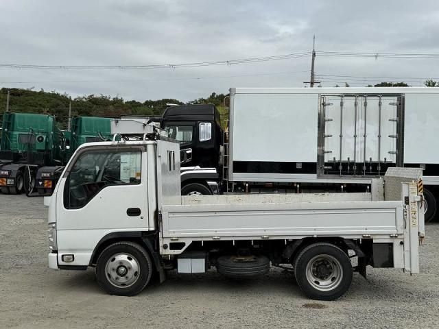 ISUZU ELF 2010