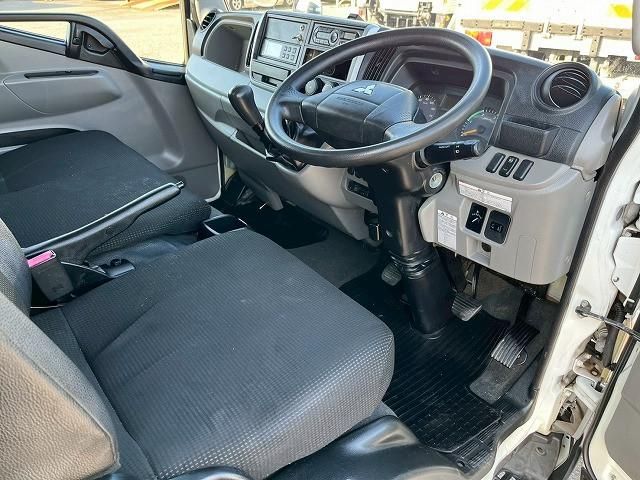 MITSUBISHI CANTER 2017