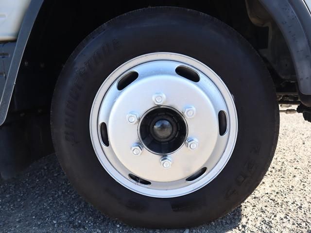 MITSUBISHI CANTER 2020