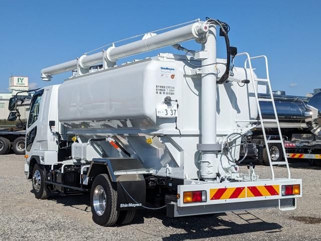 MITSUBISHI FUSOU FIGHTER 2025