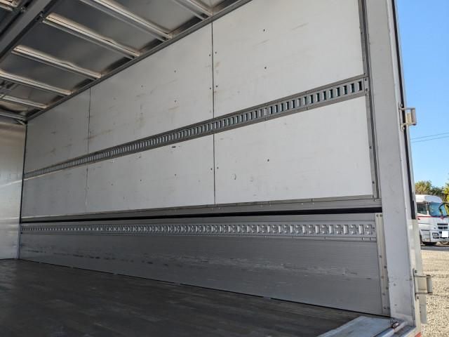 MITSUBISHI FUSOU FIGHTER 2023