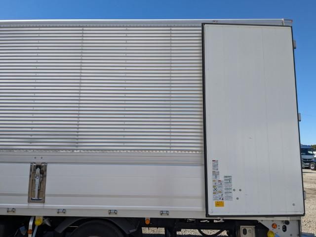 MITSUBISHI FUSOU FIGHTER 2023