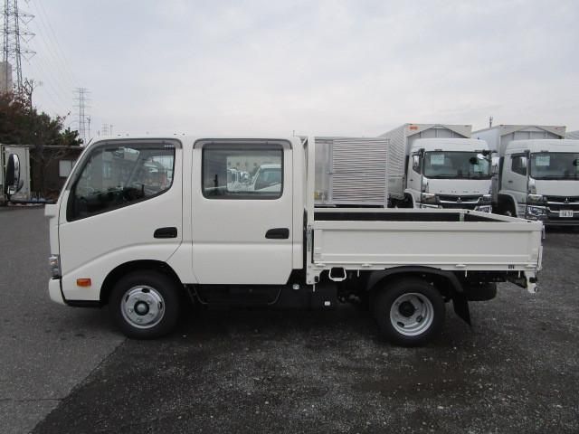 HINO DUTRO 2025