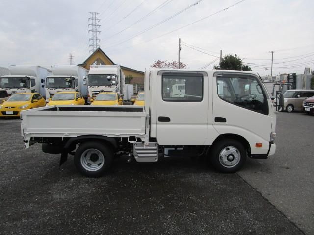 HINO DUTRO 2025